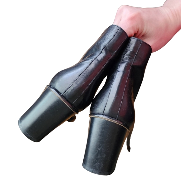 GUESS x VINTAGE 90s ankle booties in black leather made in Italy 37 - Picture 5 of 9